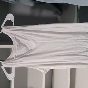 2 vneck tank tops